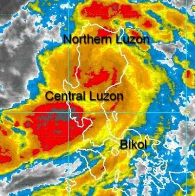 At 12 noon today, the cloud-filled eye of Juaning was located 45 kilometers West of Casiguaran, Aurora or 55 kilometers North of Baler, Aurora or coordinates 16.3º North Latitude 121.7º East Longitude (From typhoon2000.com)