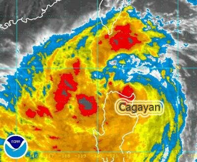 As of 12 noon today, Mina's center was located 6 kilometers East-Northeast of Santa Ana, Cagayan at coordinates 18.3º North Latitude 122.3º East Longitude. (From typhoon2000.com)